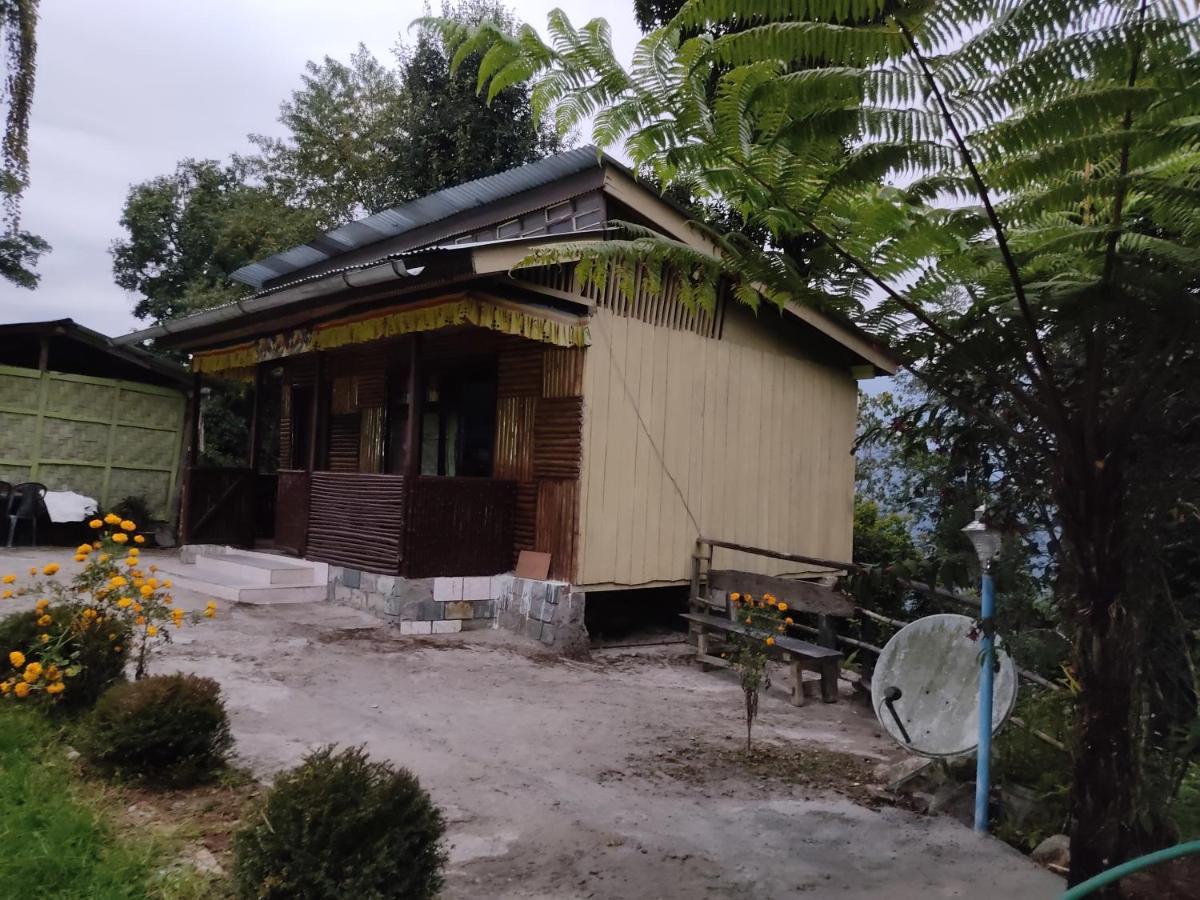 Khi Gha Thang Pelling Exterior photo