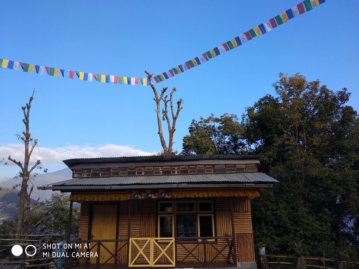 Khi Gha Thang Pelling Exterior photo