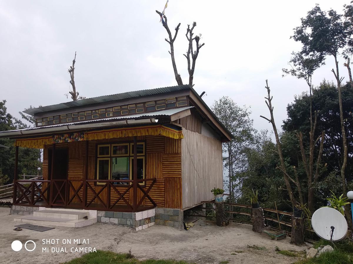 Khi Gha Thang Pelling Exterior photo