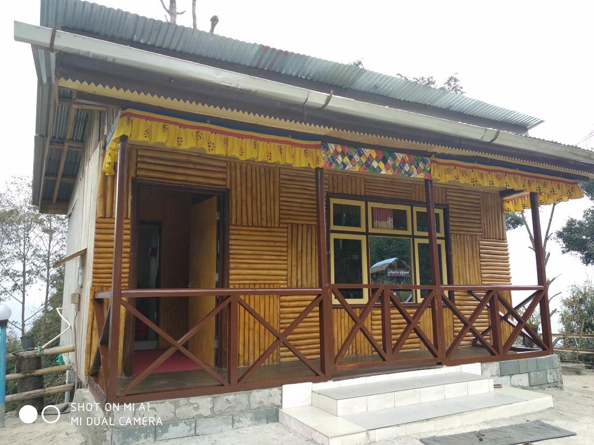 Khi Gha Thang Pelling Exterior photo